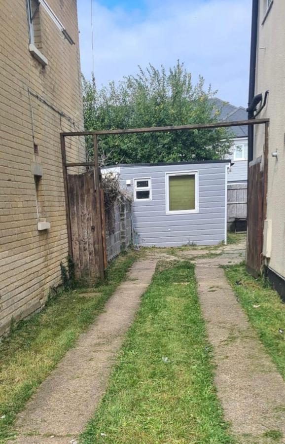 Bournemouth - Self Contained Annex 아파트 외부 사진
